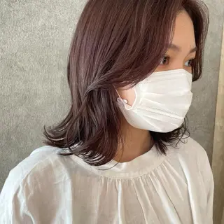 ミディアム カラー TRENCH　相澤 果歩のヘアスタイル