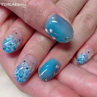 ネイル ネイリスト なつみのネイルデザイン