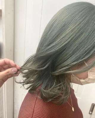 ミディアム カラー ☀️透明感color KURO☀️のヘアスタイル