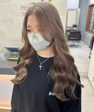 ロング カラー 桐生 かれんのヘアスタイル