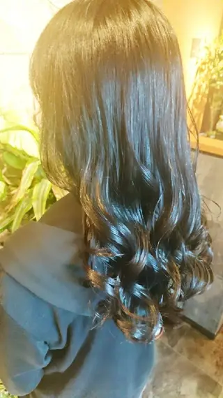 ミディアム 清水 旭美のヘアスタイル