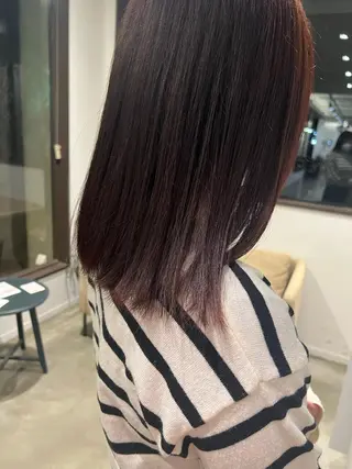 カラー 杉岡 ちさのヘアスタイル