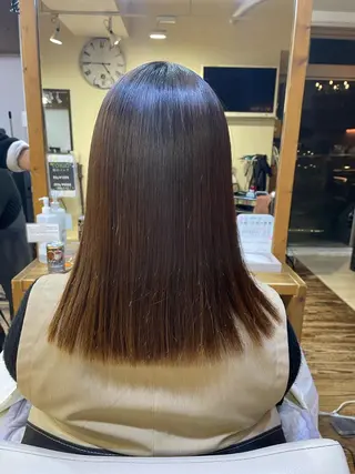 ミディアム 山木 裕子のヘアスタイル