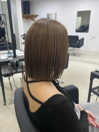 ミディアム カラー 鈴木 七海のヘアスタイル