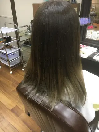 ショート ミディアム セミロング ロング カラー 東條 克義のヘアスタイル
