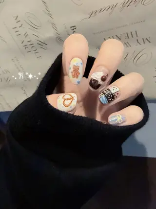 ネイル Nail Hibi サロンのネイルデザイン