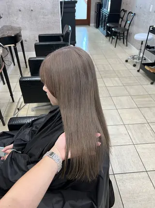 セミロング カラー MAYU / Raf.のヘアスタイル