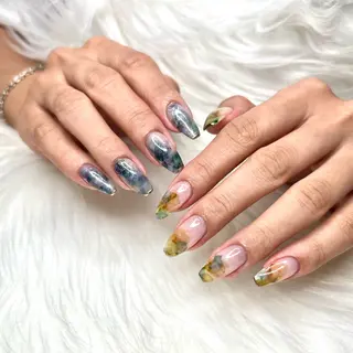 ネイル nailist🌻 YUKARIのネイルデザイン