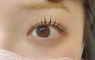 マツエク・マツパ Flor上大岡 *フルノ リナ*のマツエク・マツパデザイン