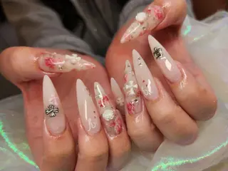 ネイル 💜bora .のネイルデザイン