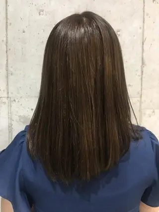 ミディアム 日野 めぐみのヘアスタイル