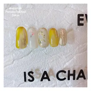 ミディアム ネイル 👑enen style👑のネイルデザイン