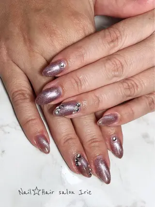 ネイル Hair salon Irie所属・與儀 知佳のネイルデザイン