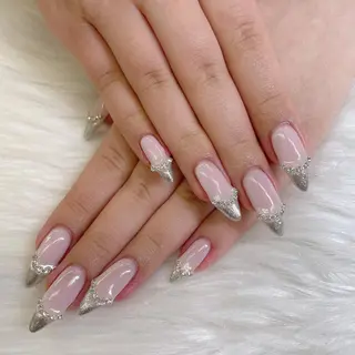 ネイル 🦋ネイルサロン ブラン🌈ゆりのネイルデザイン