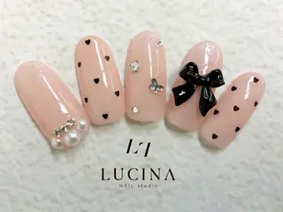 ネイル 新橋 ルキナ スタッフのネイルデザイン