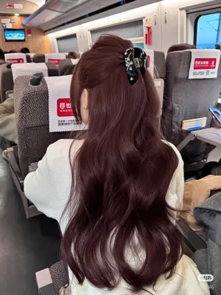 セミロング カラー ヘアアレンジ 💎韓国/ レイヤー カット/ 暖色🫧のヘアスタイル