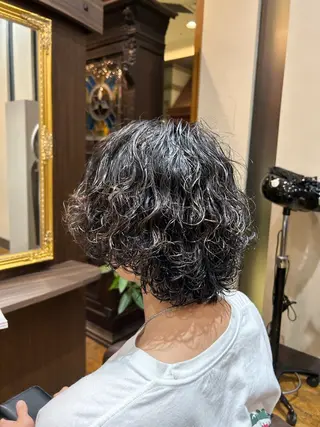 パーマ メンズ 荒木 啓吾のヘアスタイル