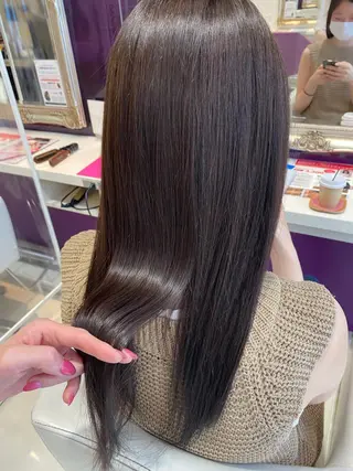 ロング カラー 村橋 葵緒のヘアスタイル
