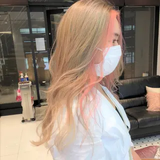 ロング カラー 相川 愛実のヘアスタイル