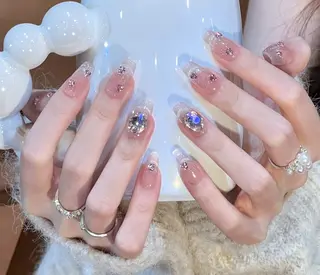 ネイル Pure&Rich Nailのネイルデザイン