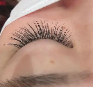 マツエク・マツパ 江里口 はるかのマツエク・マツパデザイン