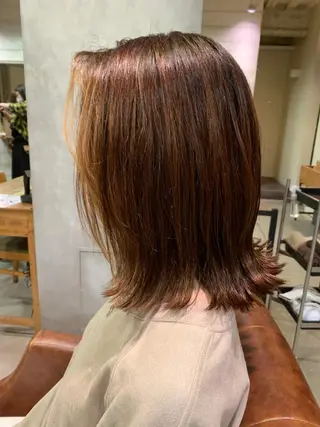 ミディアム 岸本 桂輝のヘアスタイル