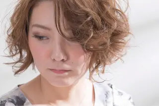 ショート 小野 和摩のヘアスタイル