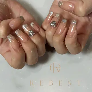 ネイル ❤️💛REBEST 京橋店のネイルデザイン