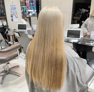 ロング カラー 🎀韓国系ハイトーン カラーYoko🎀のヘアスタイル