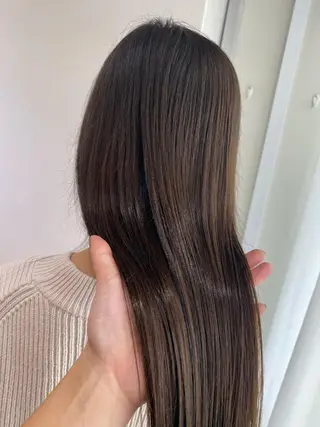 ロング カラー ヘアアレンジ IVY villa Suzu.のヘアスタイル