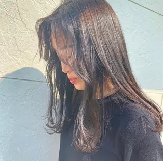 ロング カラー 麻生 真子のヘアスタイル