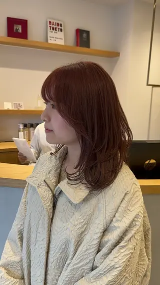 ミディアム 小寺 柚初のヘアスタイル