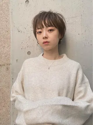 ショート カラー h a k u 大倉 卓人のヘアスタイル