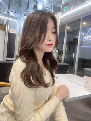 セミロング 髪質改善/似合わ せ/ダブルカラー盛田のヘアスタイル