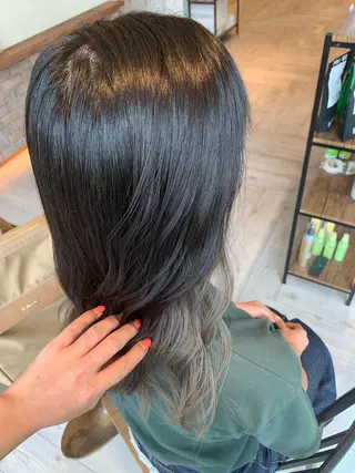 カラー 山本 鮎里のマツエク・マツパデザイン