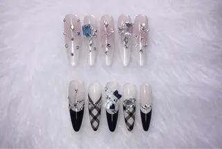 ネイル 渋谷T&B りお ロング無制限中💫のネイルデザイン