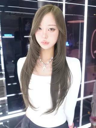 ロング miuru/韓国ヘア /レイヤーカットのヘアスタイル