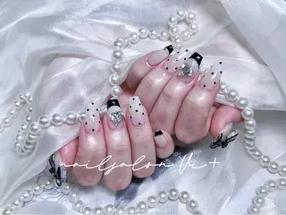 ネイル ✨Nailsalon Vi+✨のネイルデザイン