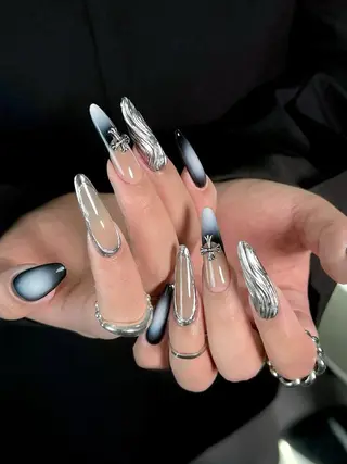 ネイル Elia Nail Salon池袋西口店所属・Eila Nail Salonのネイルデザイン