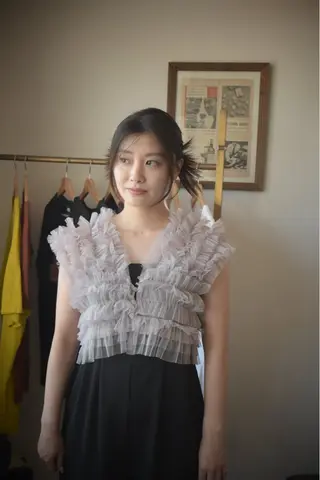 ロング ヘアアレンジ 岩村 夏姫のヘアスタイル