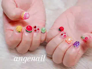 ネイル オーナーネイリスト MAKIのネイルデザイン