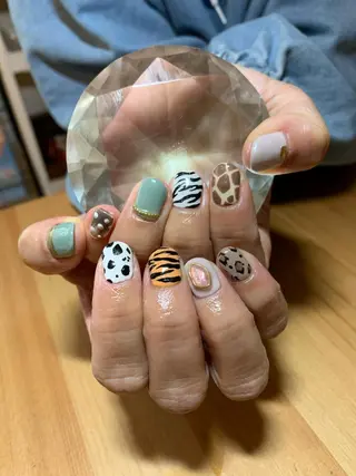 ネイル LAVISH nail salonのネイルデザイン