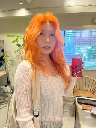 ロング カラー 🦮shiori アイドルオタク🦮のヘアスタイル