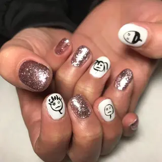 ネイル ECLAT エクラ所属・寺山 千鶴のネイルデザイン