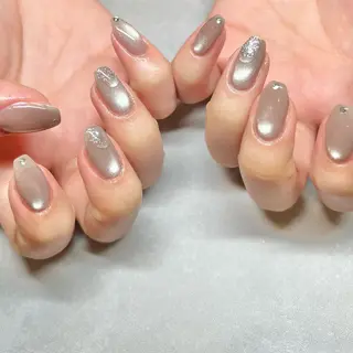 ネイル YUKO🩶 sofa立川のネイルデザイン