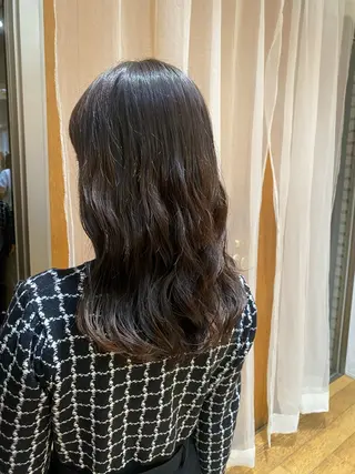 セミロング 大人可愛い♡コテ巻き パーマ🌼杉田 萌恵のヘアスタイル