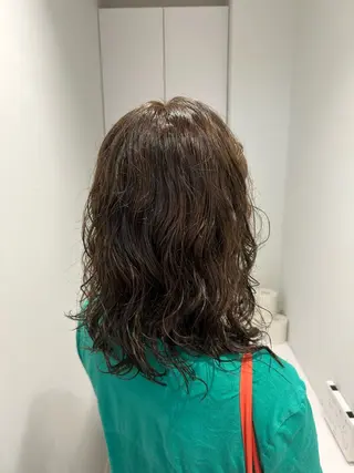 ミディアム ハルカ 透明感カラー 美髪縮毛矯正🥣のヘアスタイル