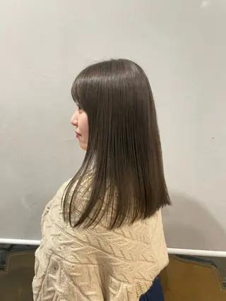 セミロング カラー ヘアアレンジ 美髪/透明感/レイヤ ーTATSUKI☘️のヘアスタイル