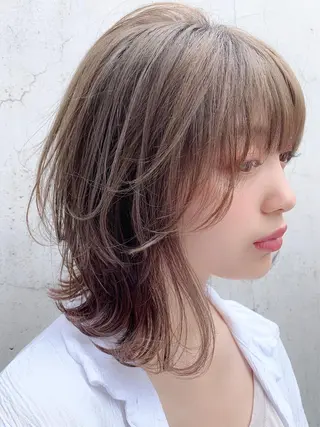 ミディアム カラー 寺山 佳貴のヘアスタイル