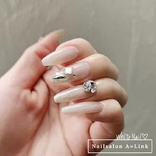 ネイル A Iのネイルデザイン